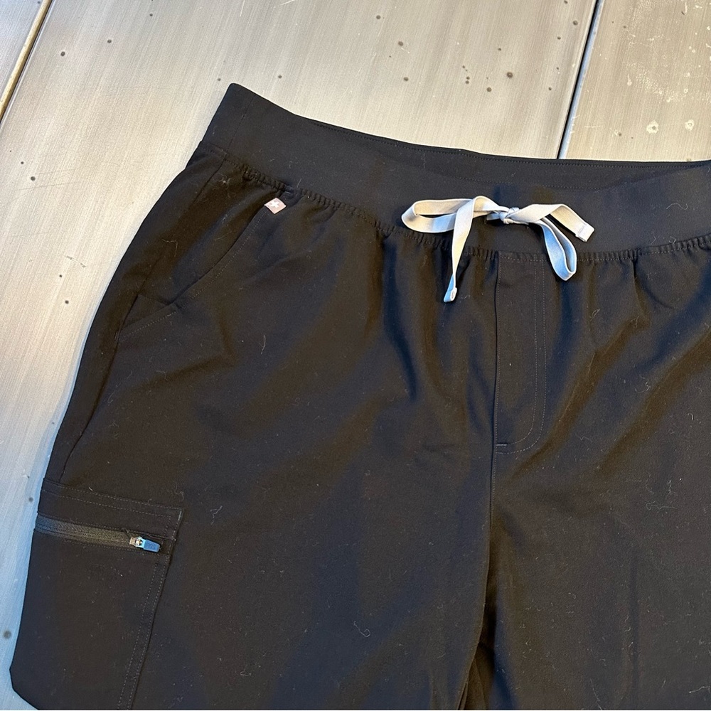 Figs Black Zamora Jogger Scrub Pants size XXL Petite 2XL XXL/P - Picture 2 of 5